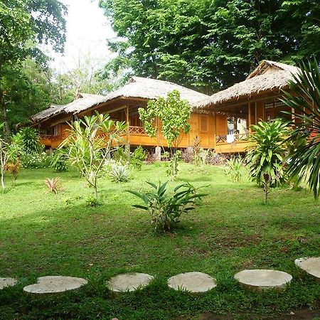 Raja Laut Dive Resort Bunaken Exteriér fotografie