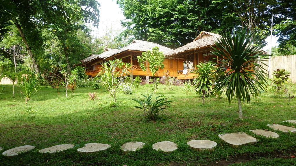 Raja Laut Dive Resort Bunaken Exteriér fotografie