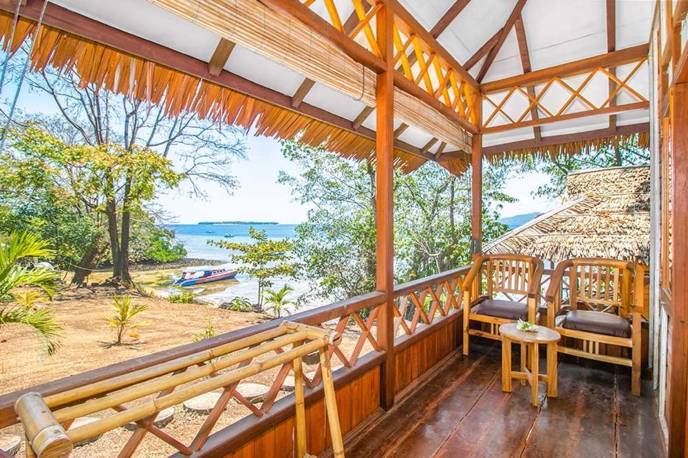 Raja Laut Dive Resort Bunaken Exteriér fotografie