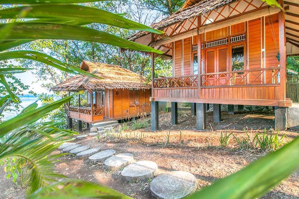Raja Laut Dive Resort Bunaken Exteriér fotografie