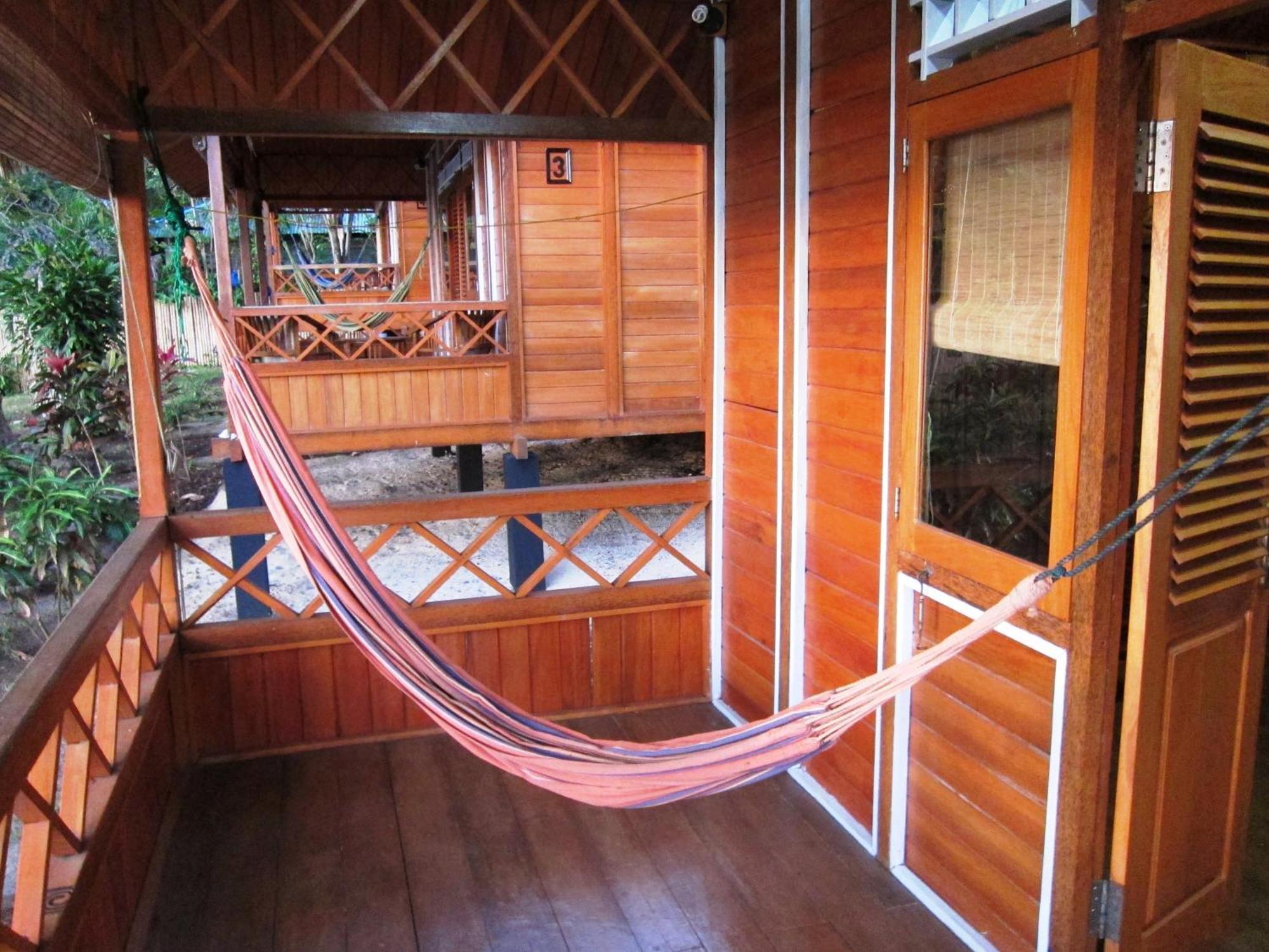 Raja Laut Dive Resort Bunaken Pokoj fotografie