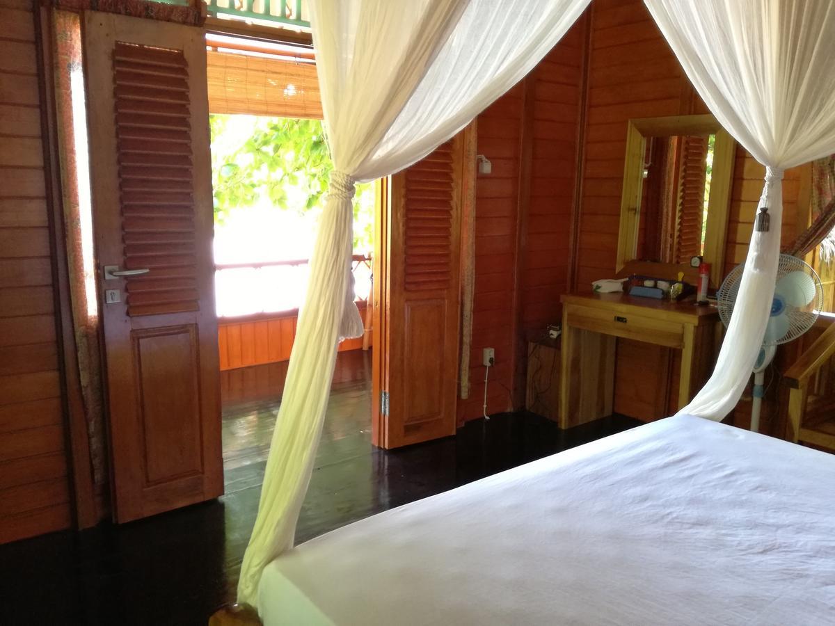 Raja Laut Dive Resort Bunaken Pokoj fotografie