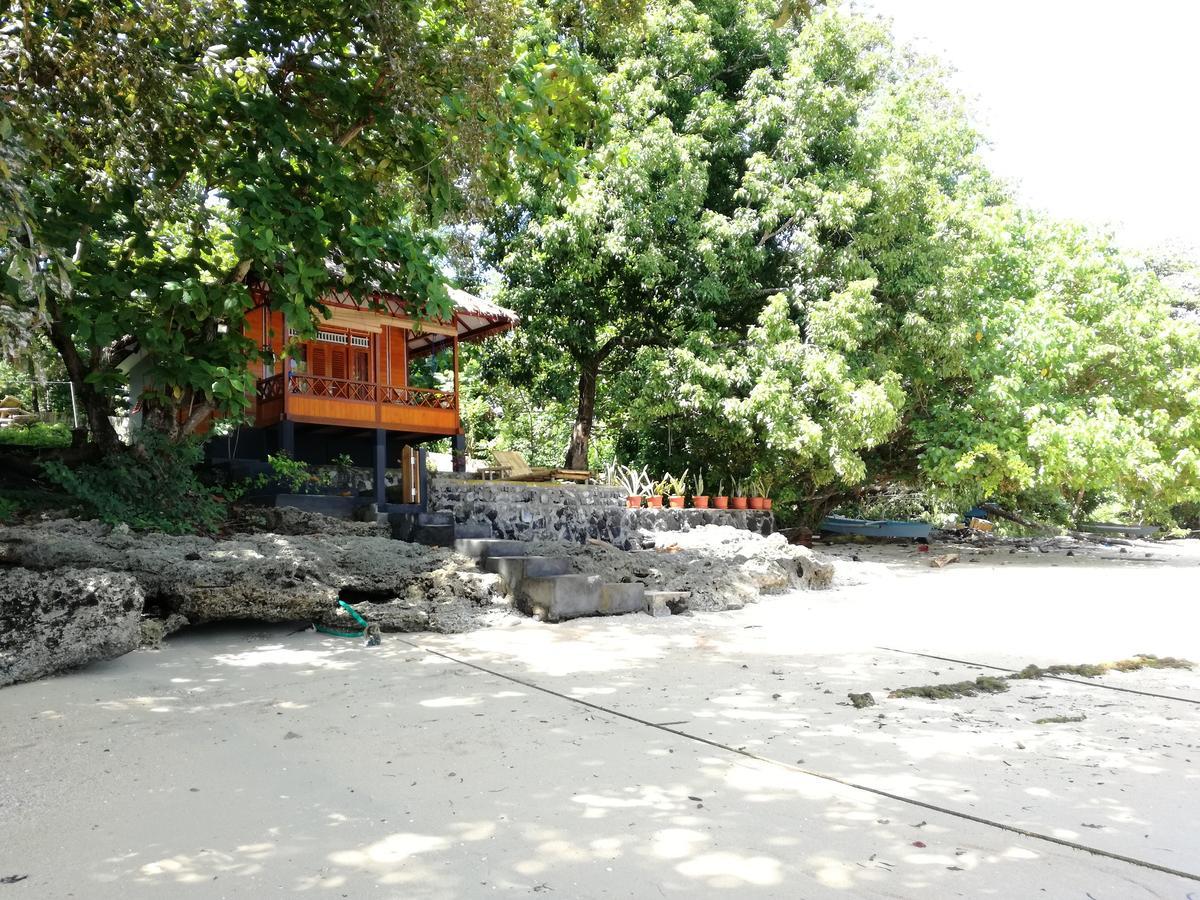 Raja Laut Dive Resort Bunaken Pokoj fotografie